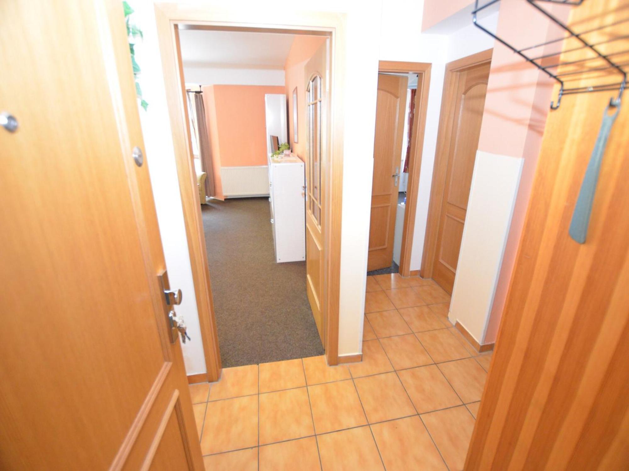 Snug Apartment In Jachymov Near Ski Area Exteriér fotografie